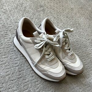 Universal Threads Sneakers